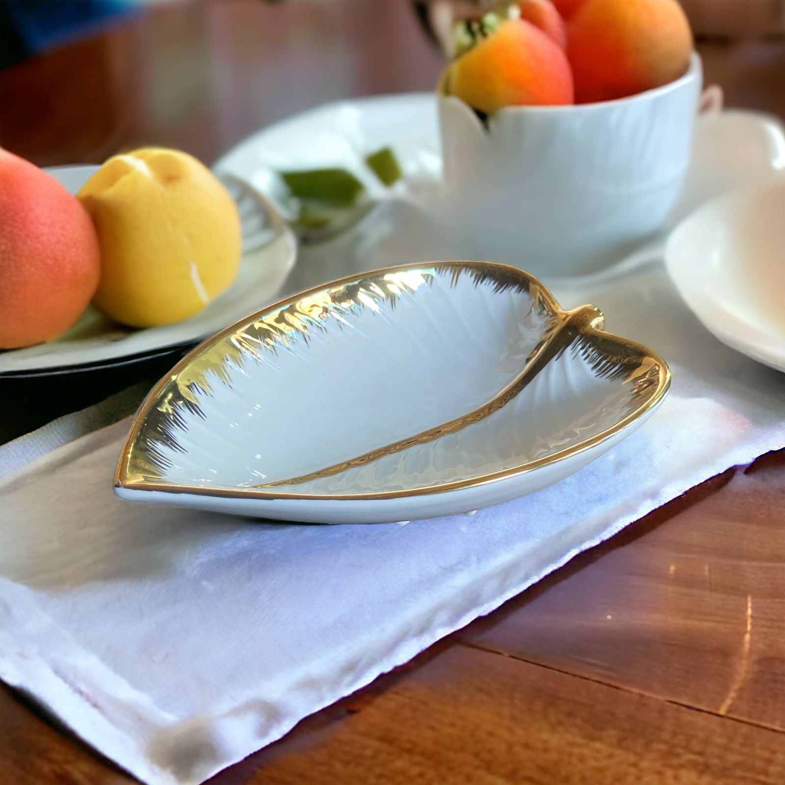 Leaf Ceramic White Tray with Gold Accent